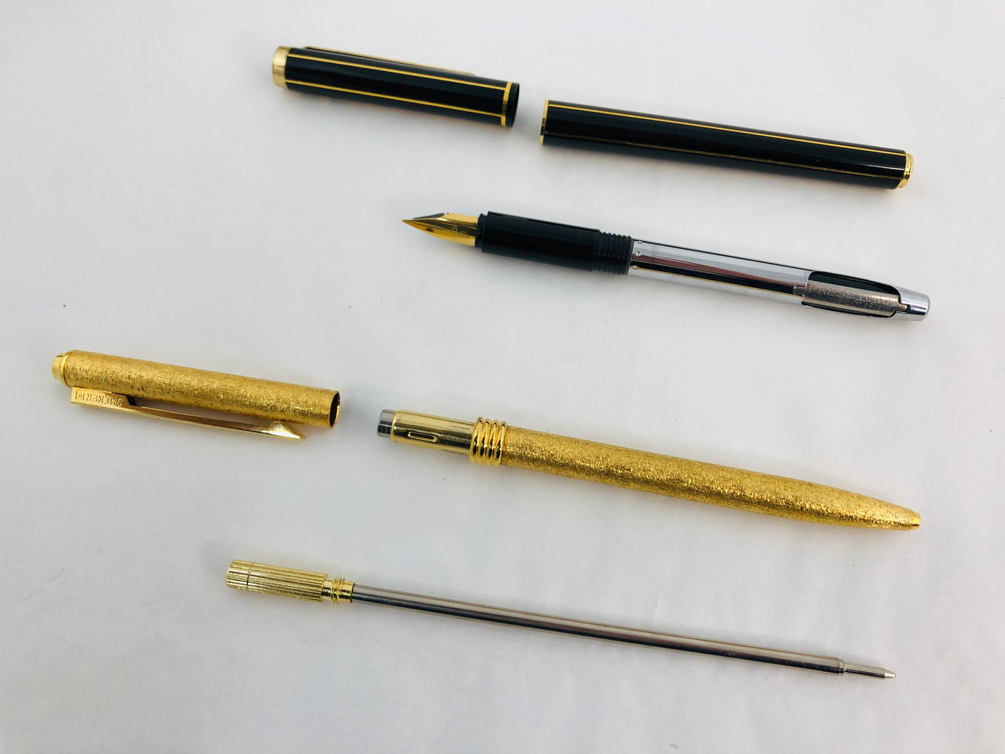 
                  
                    Vintage Sheker Gold Pen & Pilot Nobel Pen (21305)
                  
                