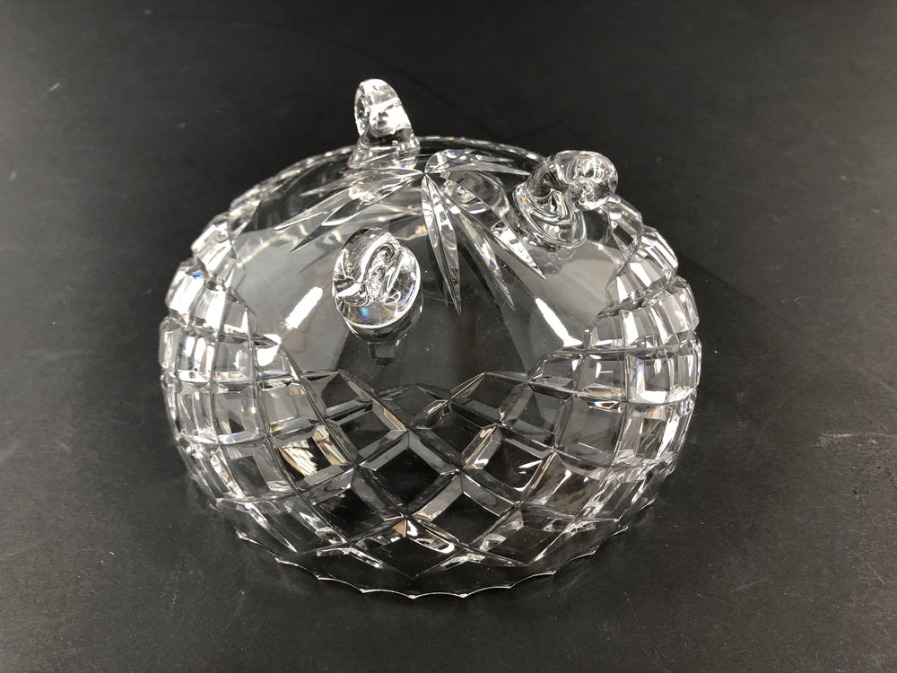 
                  
                    Lovely Footed Crystal Bowl (21389)
                  
                