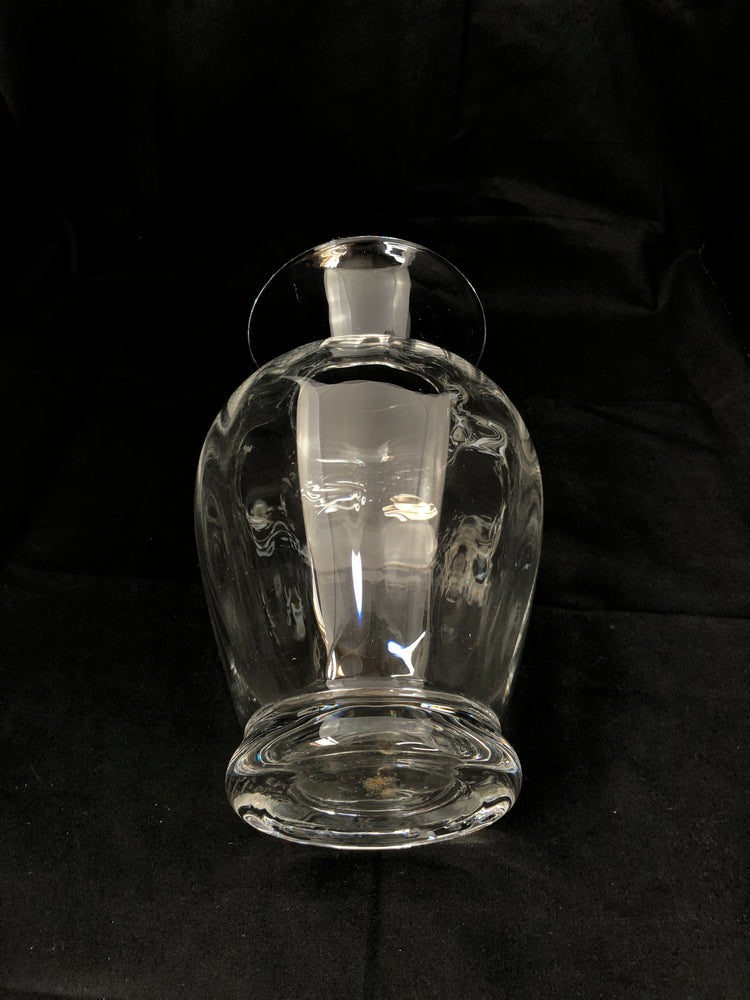 
                  
                    Beautiful Bulbus Glass Vase (20063)
                  
                