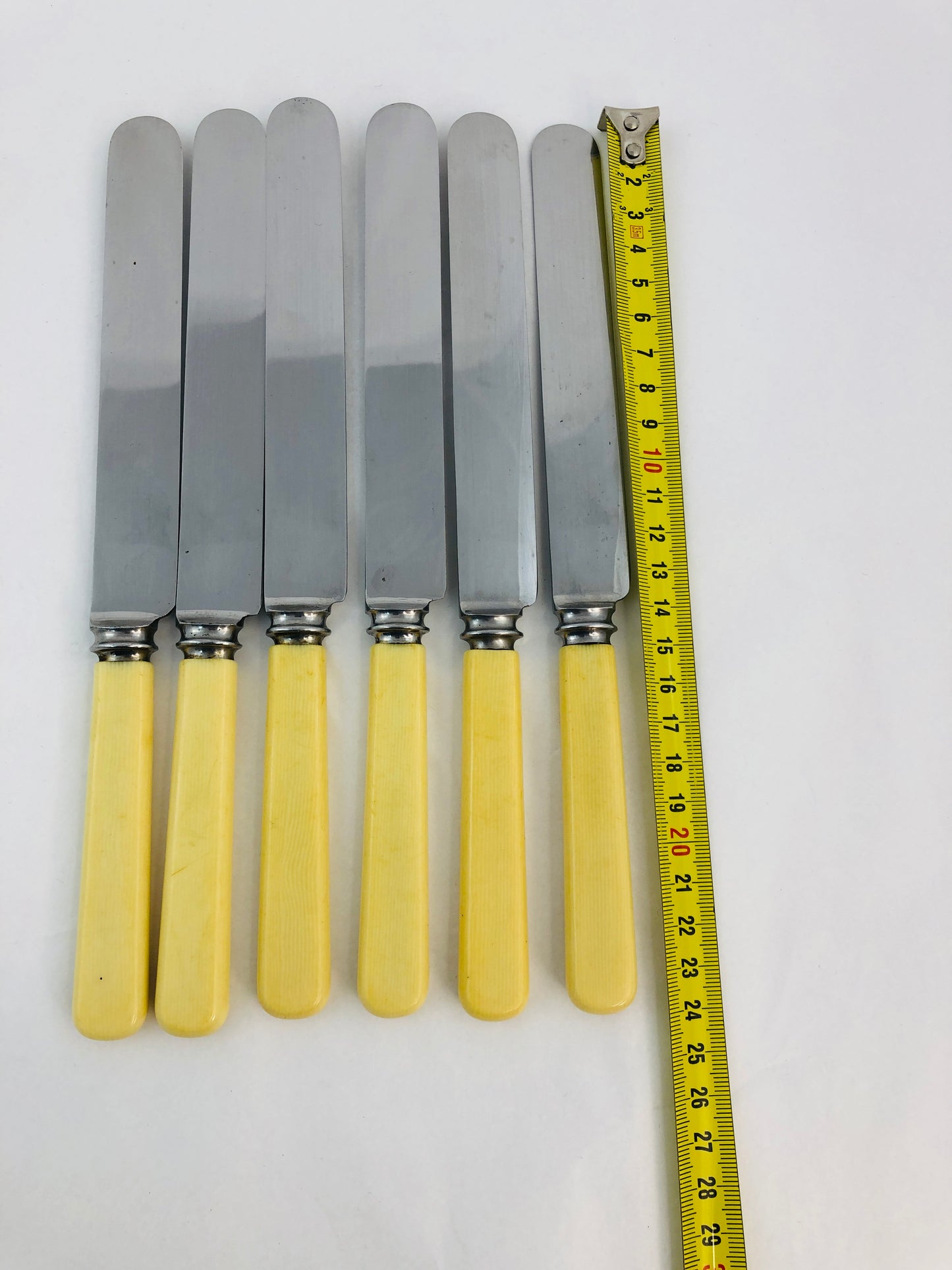 
                  
                    B & J Sippel LTD - Bone Handle Dinner Knives -Sheffield (21314)
                  
                
