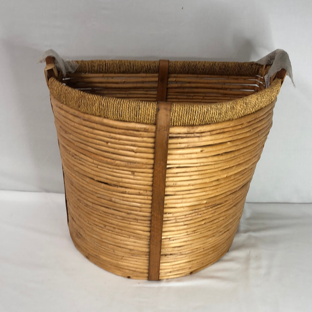 Large Half Round Basket (17213)