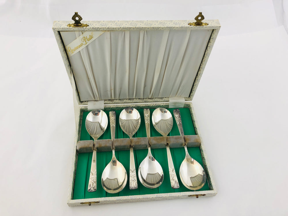 Boxed Grosvenor Plate Gretel Dessert Spoons (21261)