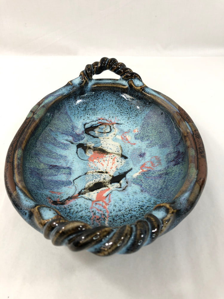 
                  
                    Beautiful Pottery Tray (18753)
                  
                