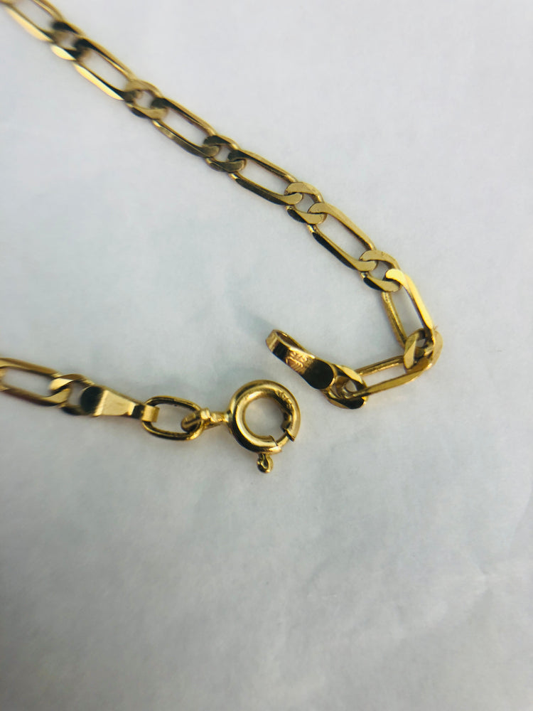 
                  
                    Gold Flat Link Chain Necklace 375 (21596)
                  
                