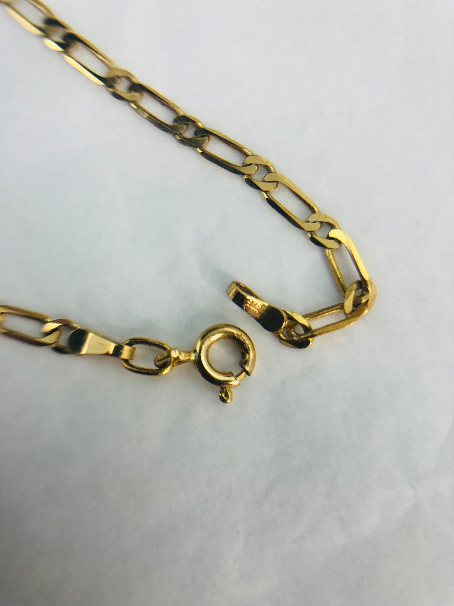 
                  
                    Gold Flat Link Chain Necklace 375 (21596)
                  
                