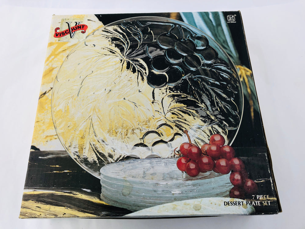 
                  
                    Vintage 7 Piece Desert Plate Set (21277)
                  
                