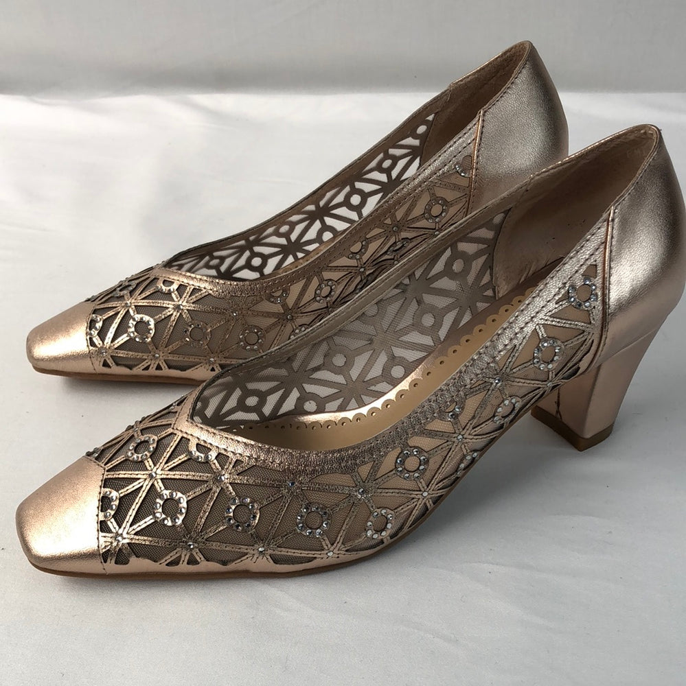 
                  
                    Taranto Int Gold Evening Shoes - Size 38 (16746)
                  
                
