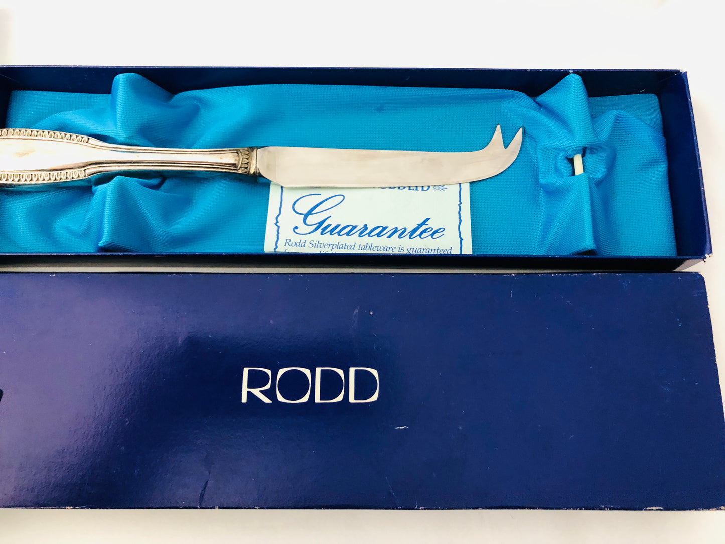 
                  
                    RODD ENPS 17 x Boxed Serving Items (21263)
                  
                