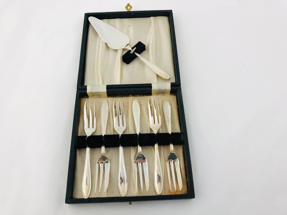 Boxed Cake Forks and Server (21257)