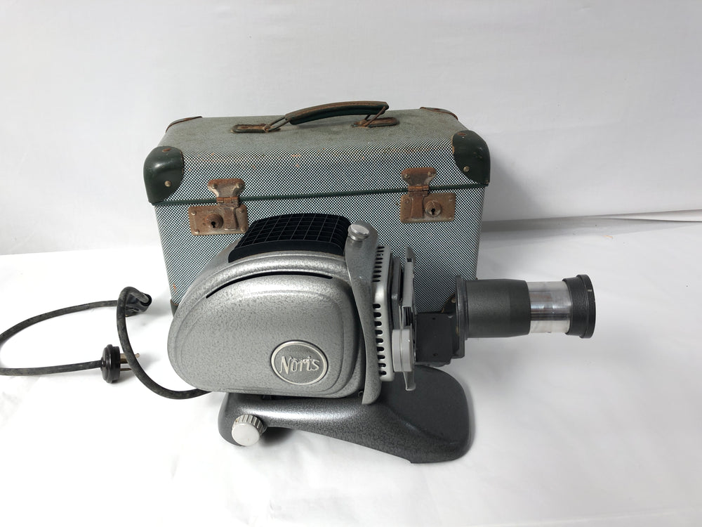 Vintage Noris Plank Slide Projector  (20405)