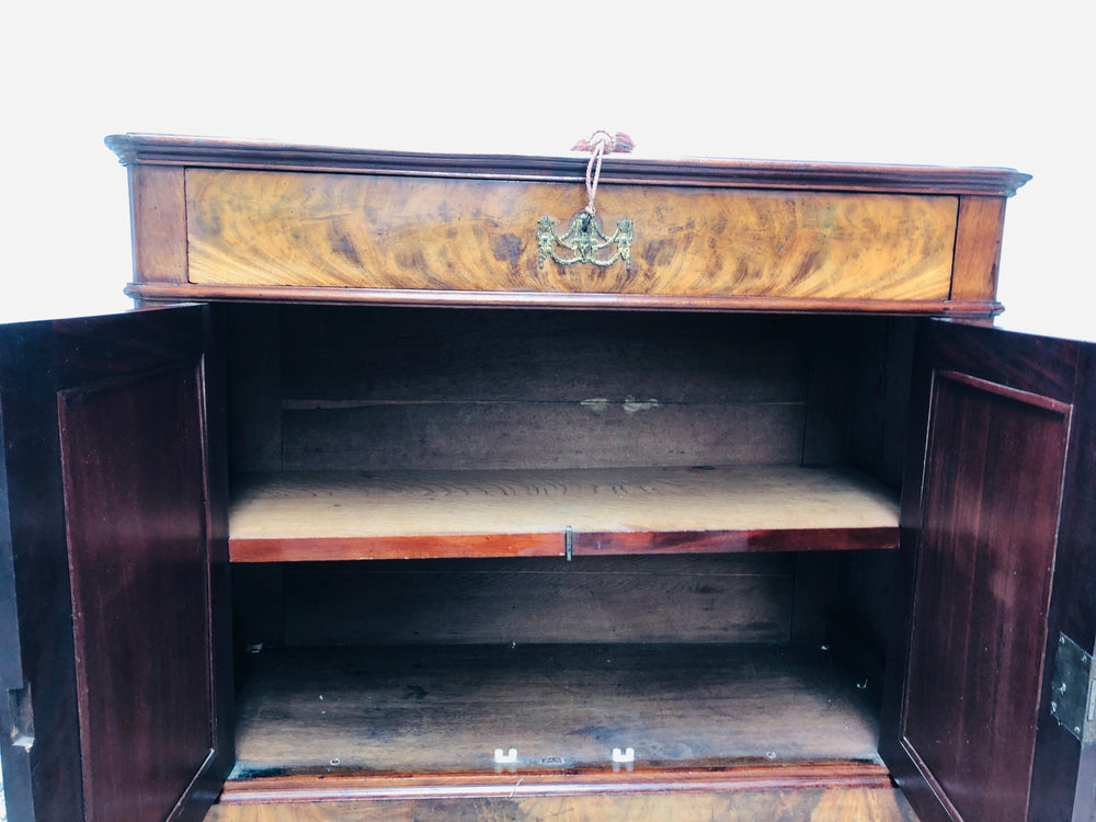 
                  
                    Antique Style Walnut Buffet (21774)
                  
                