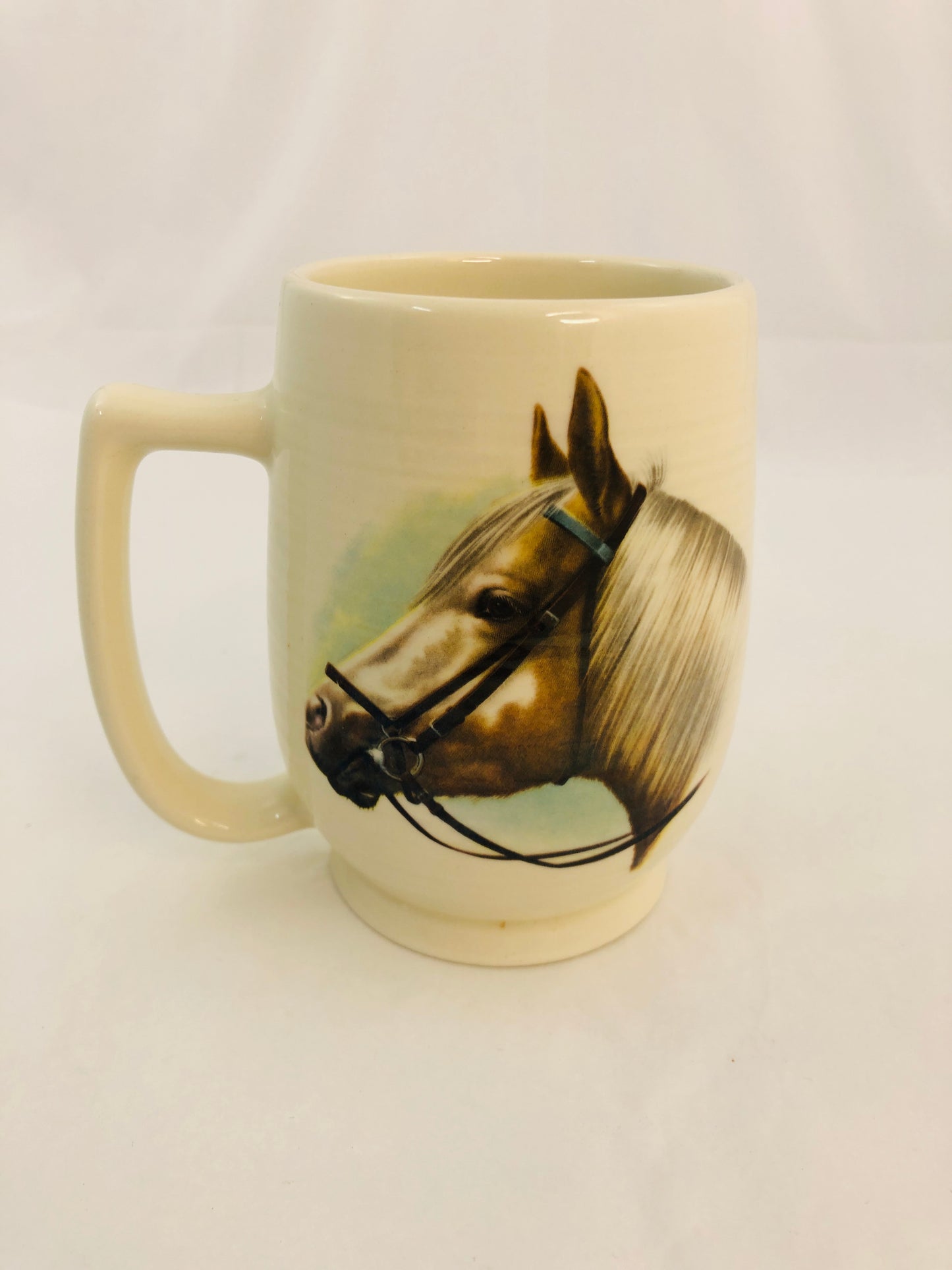 
                  
                    Crown Lynn - 1054 Mug Horse Image (21347)
                  
                