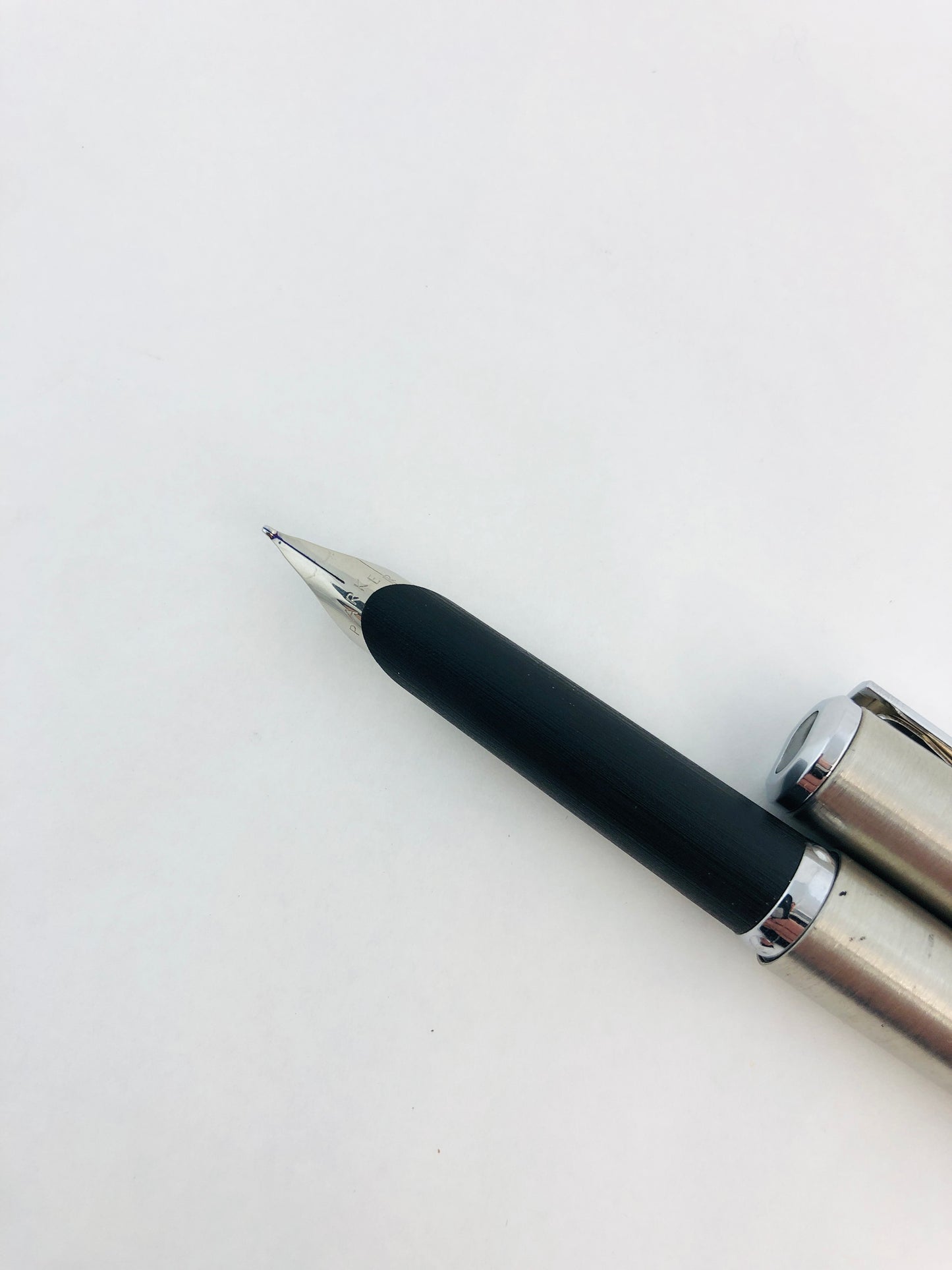 
                  
                    Parker - Fountain Pen (21306)
                  
                