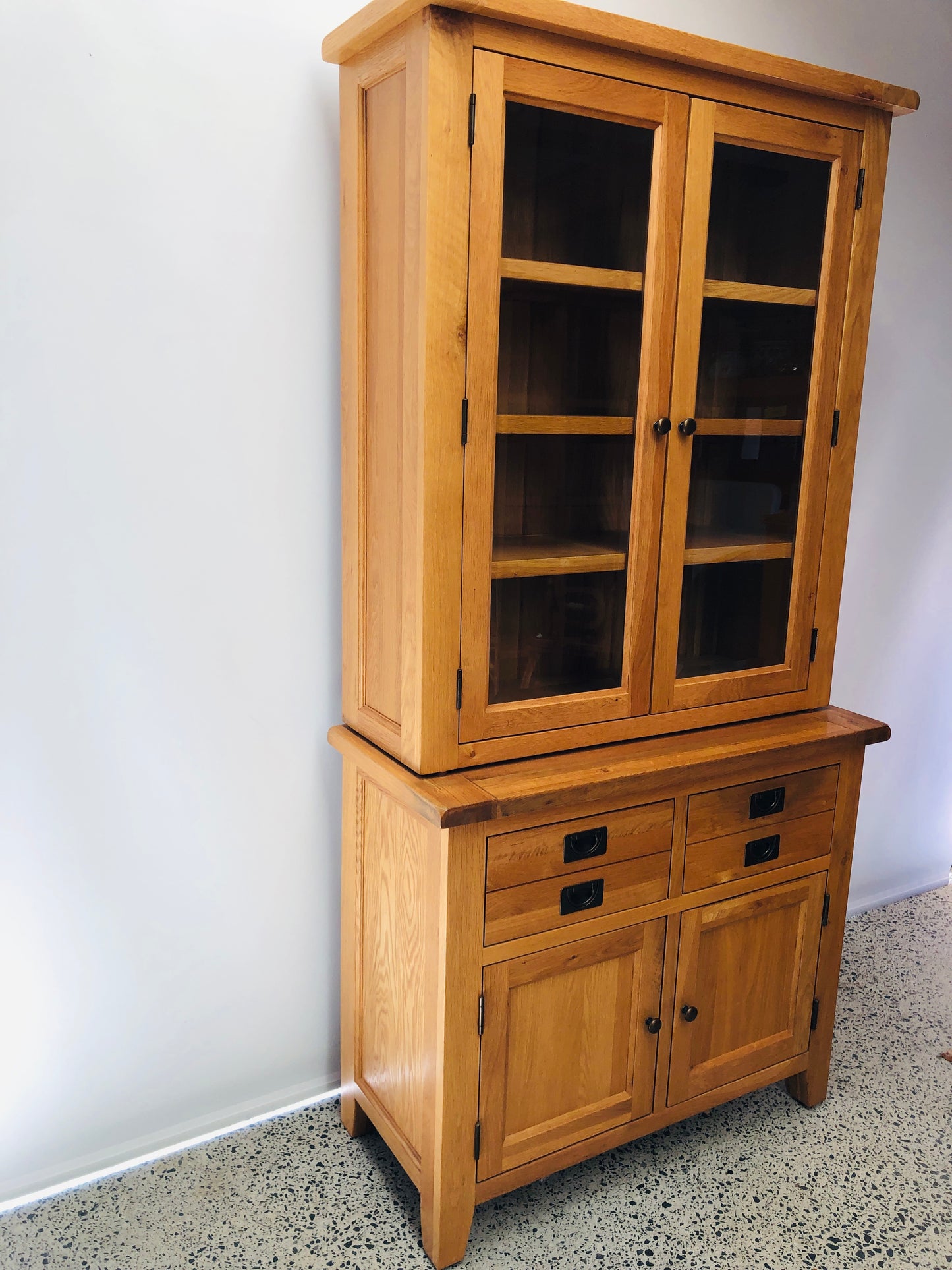 
                  
                    Stunning Besp-Oak Solid Oak 2 Piece Hutch Buffet Unit (21603)
                  
                