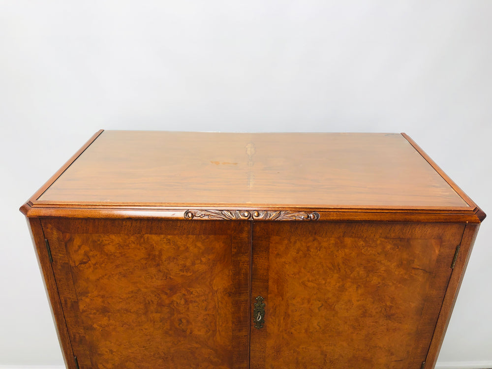 
                  
                    Antique Style Burr Walnut Drink Cabinet (21777)
                  
                