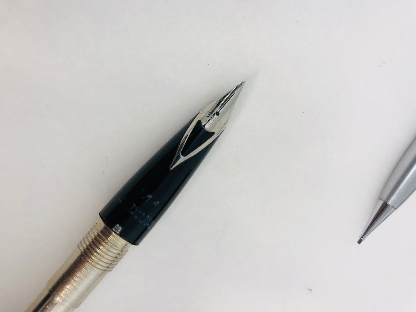 
                  
                    Vintage Sheaffer Fountain Pen & Continuous Feed Pencil (21303)
                  
                