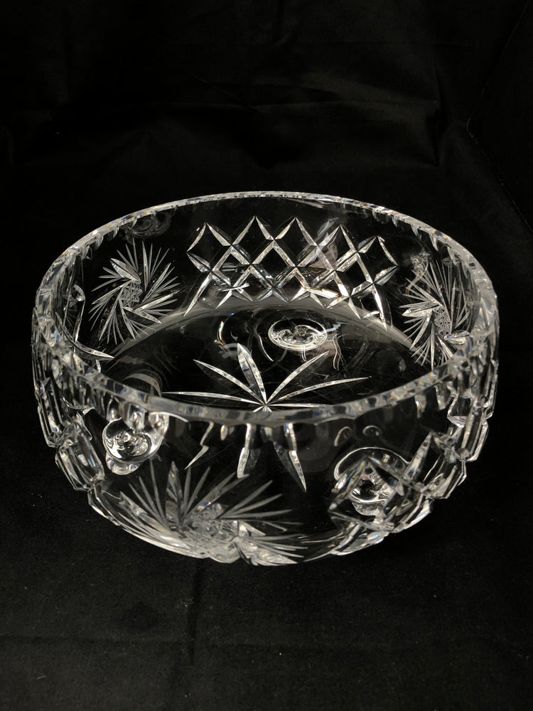 
                  
                    Footed Crystal Bowl (20067)
                  
                