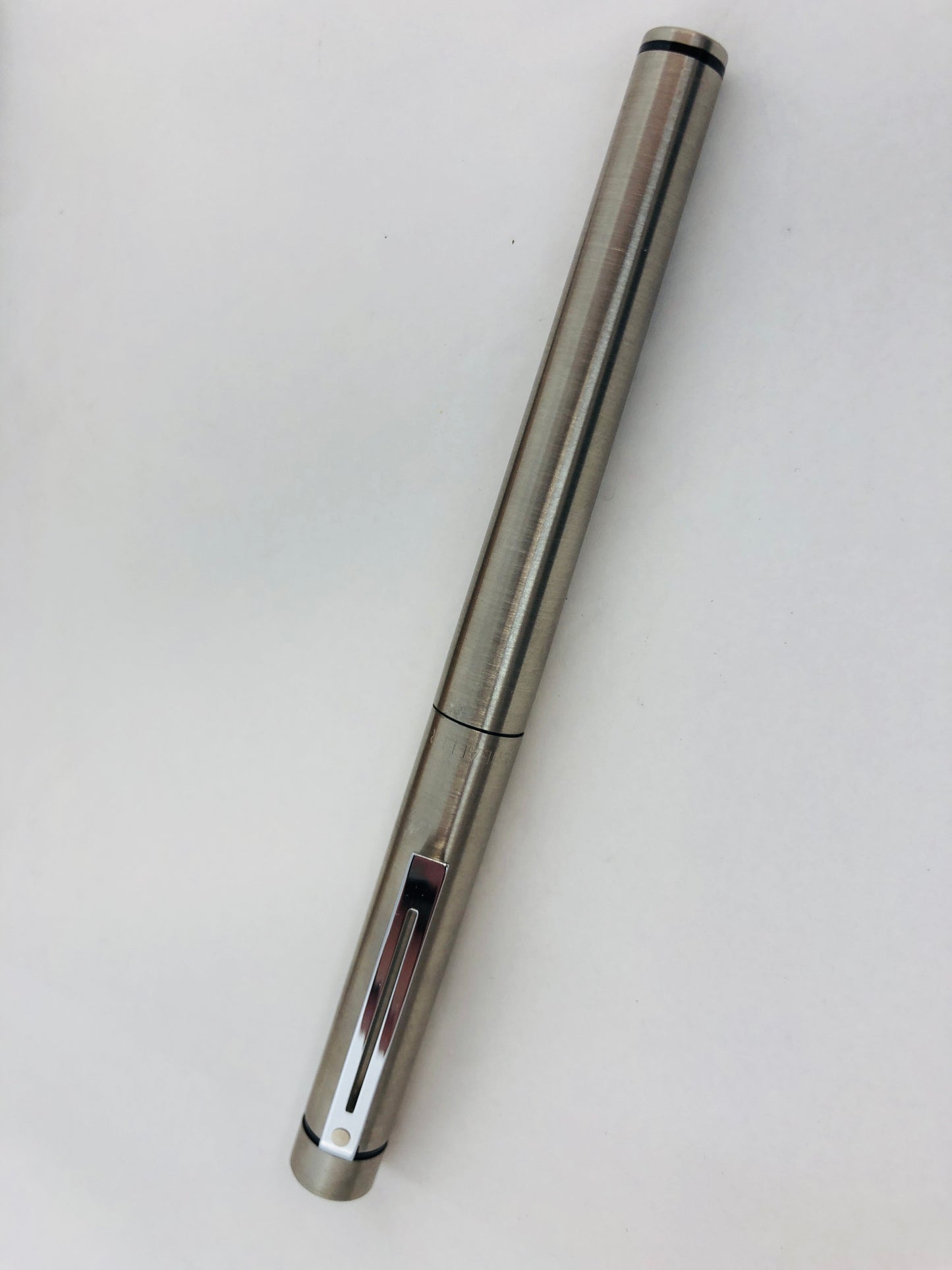 
                  
                    Vintage Sheaffer Fountain Pen - USA (21300)
                  
                