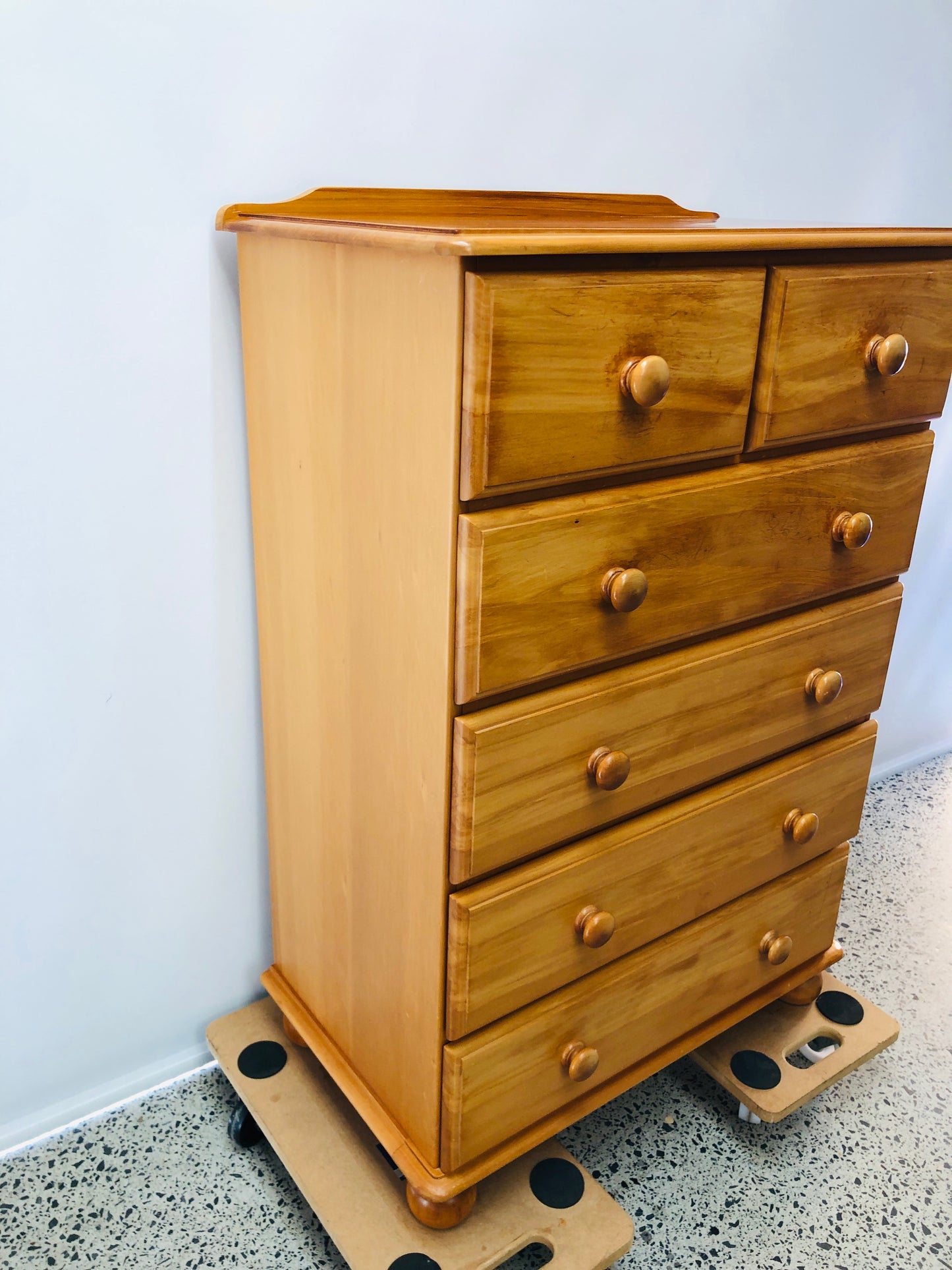 
                  
                    Solid Wood Tallboy 6 Drawer (21505)
                  
                