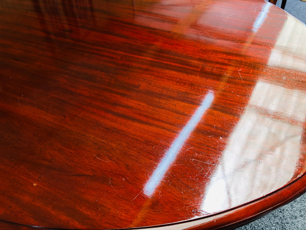 
                  
                    Oval Pedestal Mahogany Dining Table  (21776)
                  
                