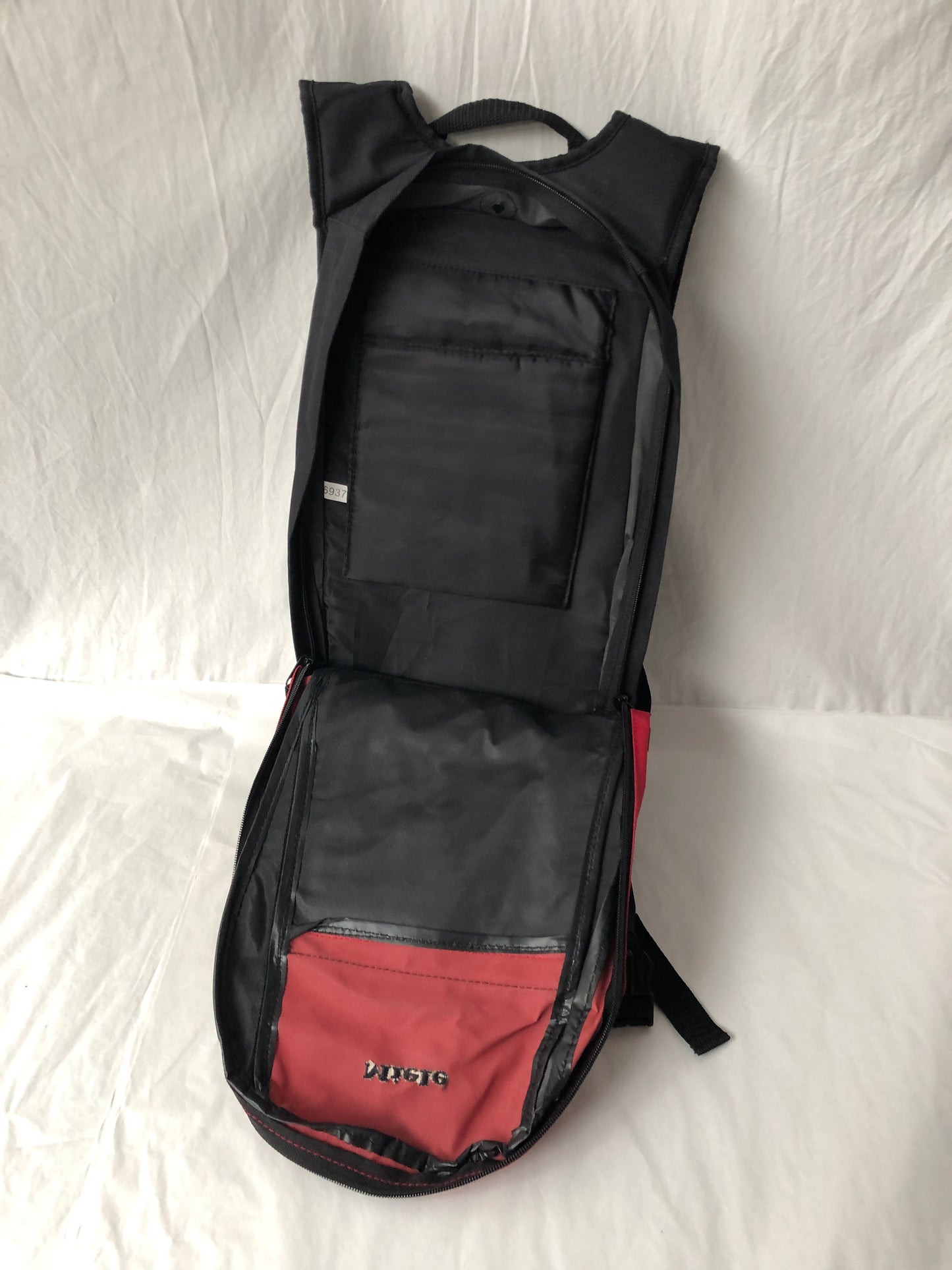 
                  
                    Miele Backpack / Day Pack Red (21436)
                  
                