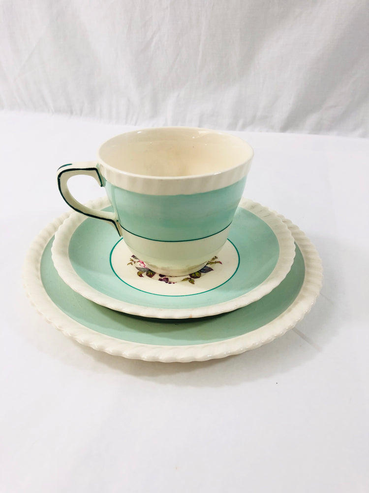 
                  
                    Johnson Bros Aqua Blue Trio (20669)
                  
                