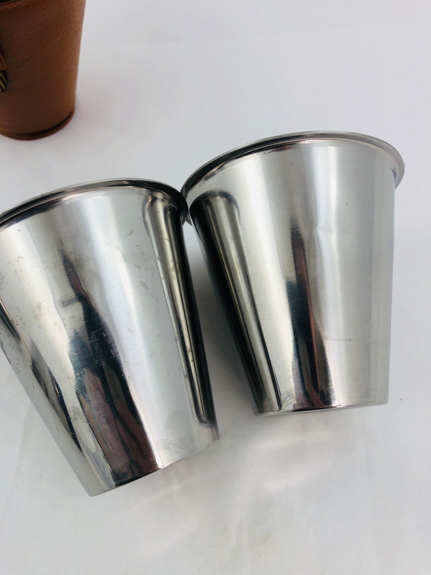 
                  
                    Vintage Sabre Picnic Stainless Steel Cups in Holder (21745)
                  
                