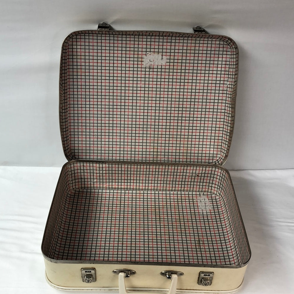 
                  
                    Flight Suitcase (16781)
                  
                