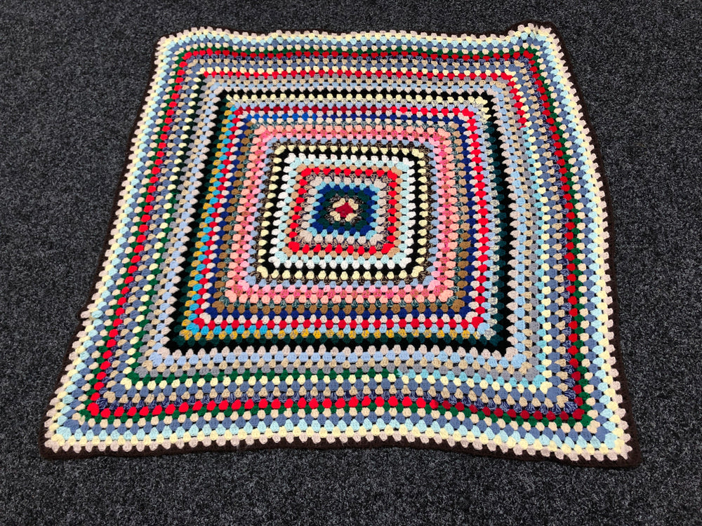 
                  
                    Vintage Blanket/Throw (21405)
                  
                