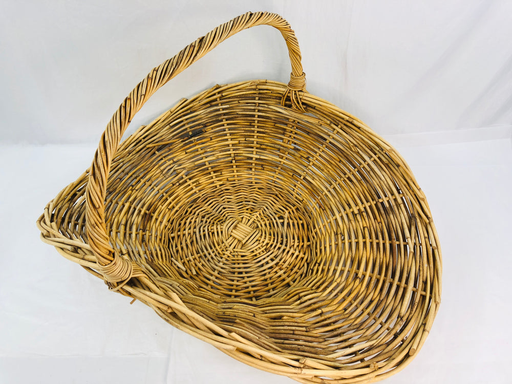 Very Large Cane Bread Basket (21740)