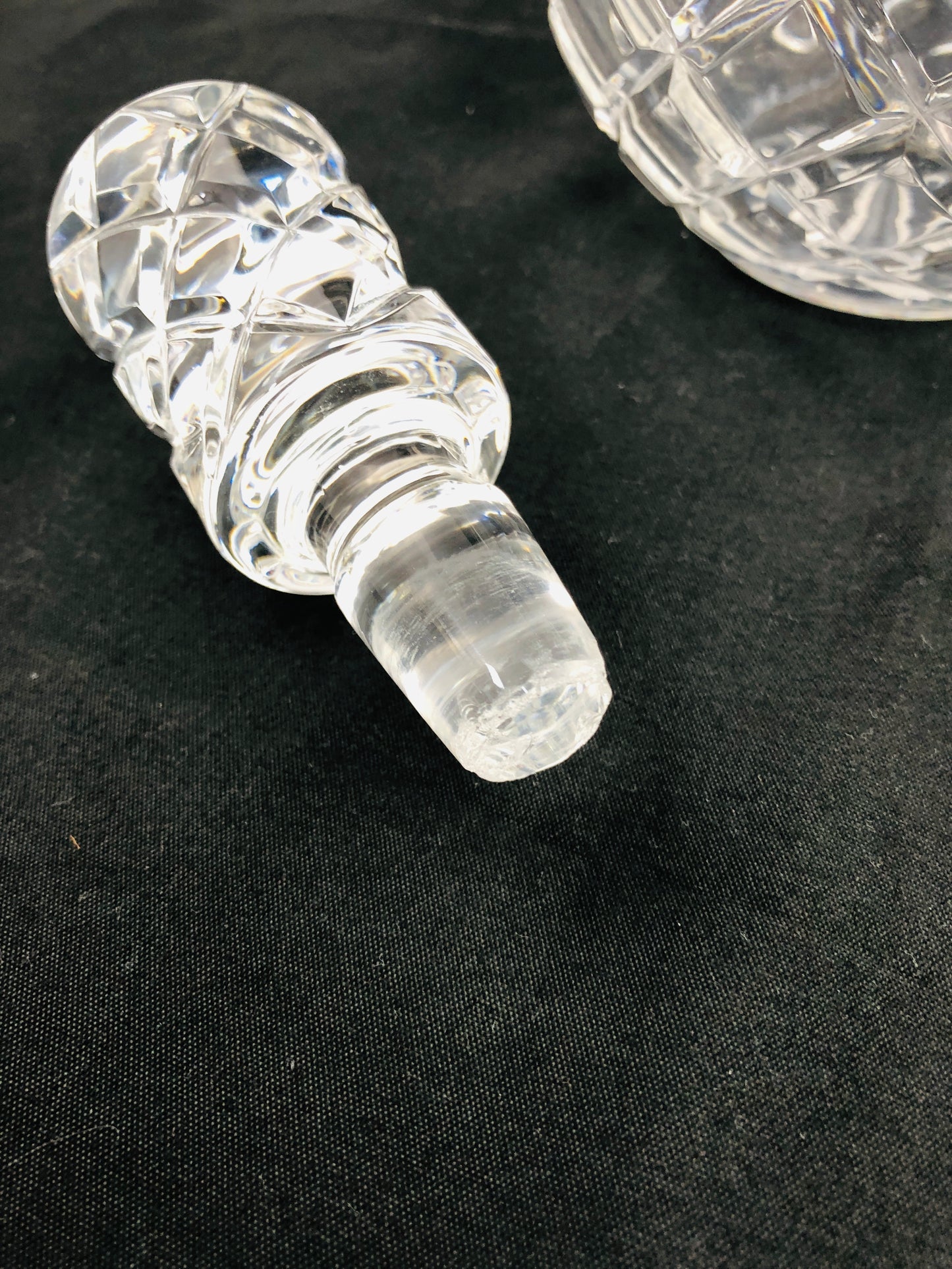 
                  
                    Crystal Decanter & Crystal Glasses (21112)
                  
                