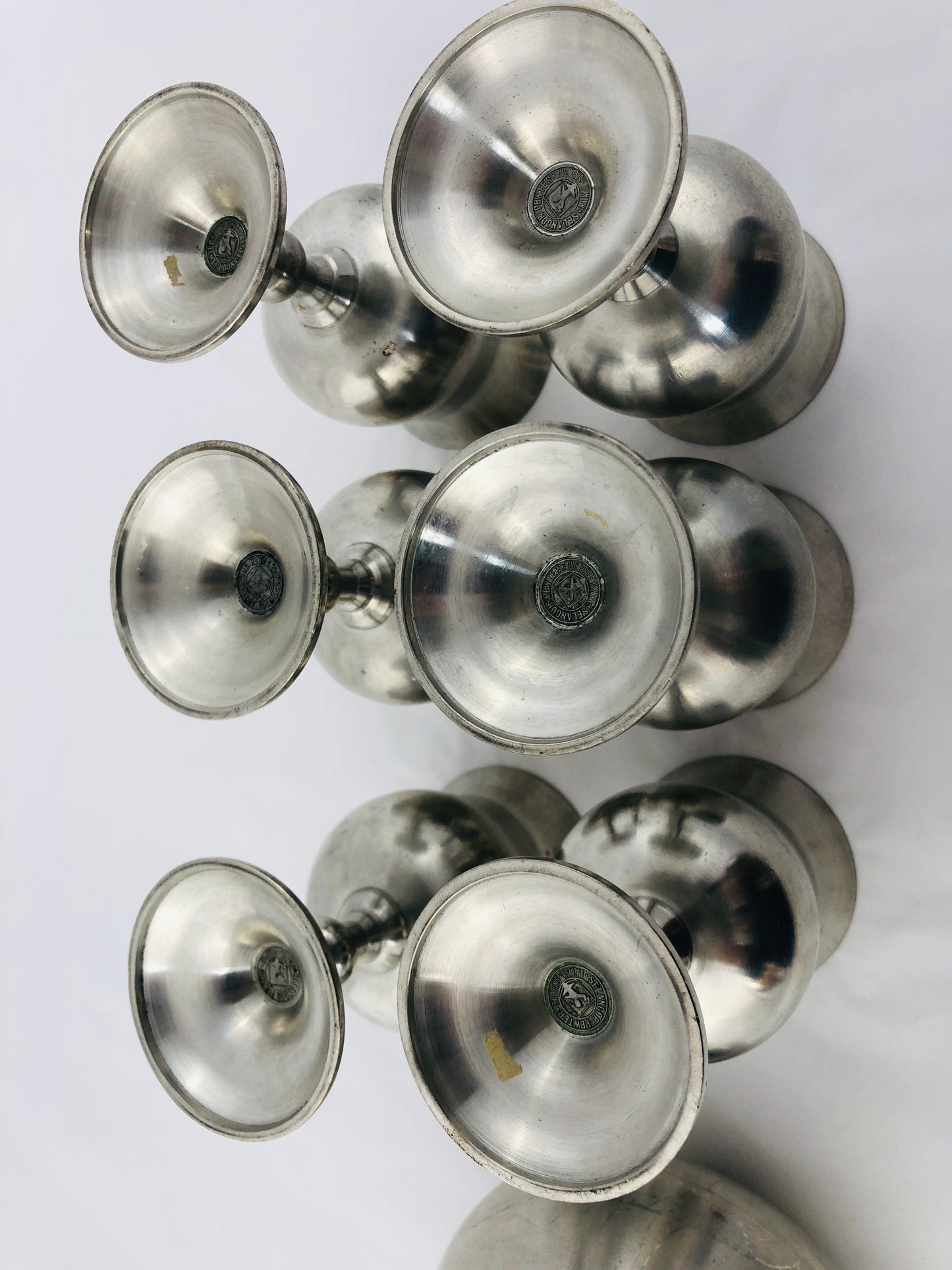 
                  
                    Mid Century Pewter Decanter Goblet Set - Selangor (21272)
                  
                