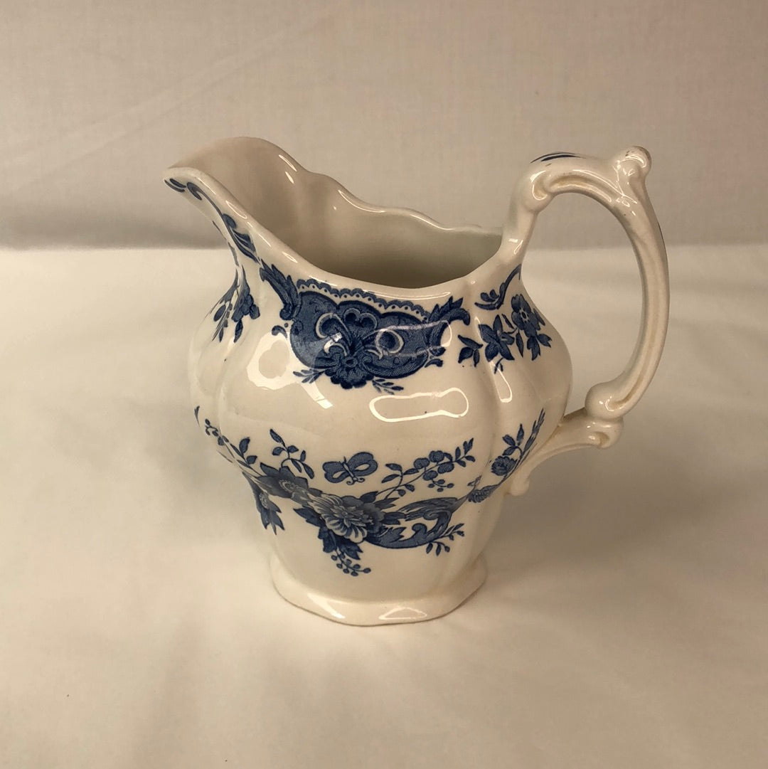 
                  
                    Ridgway Staffordshire Windser Jug (16831)
                  
                