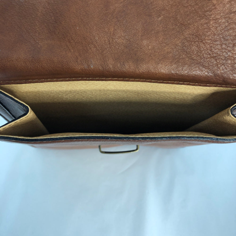 
                  
                    Vintage Giudi Italian Leather Messenger Bag (21657)
                  
                