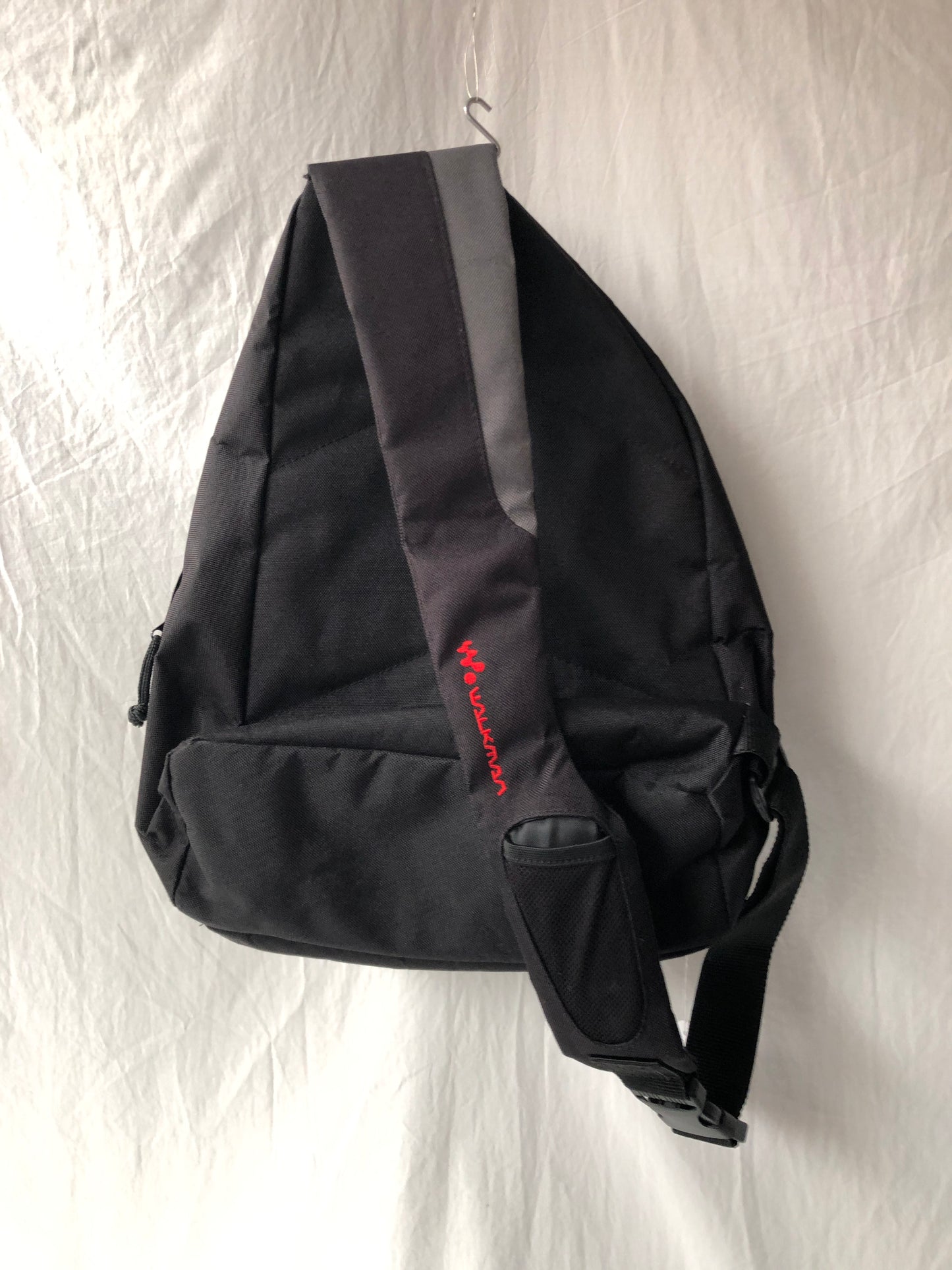 
                  
                    NetMD / Walkman Branded Cross Shoulder Bag (21437)
                  
                