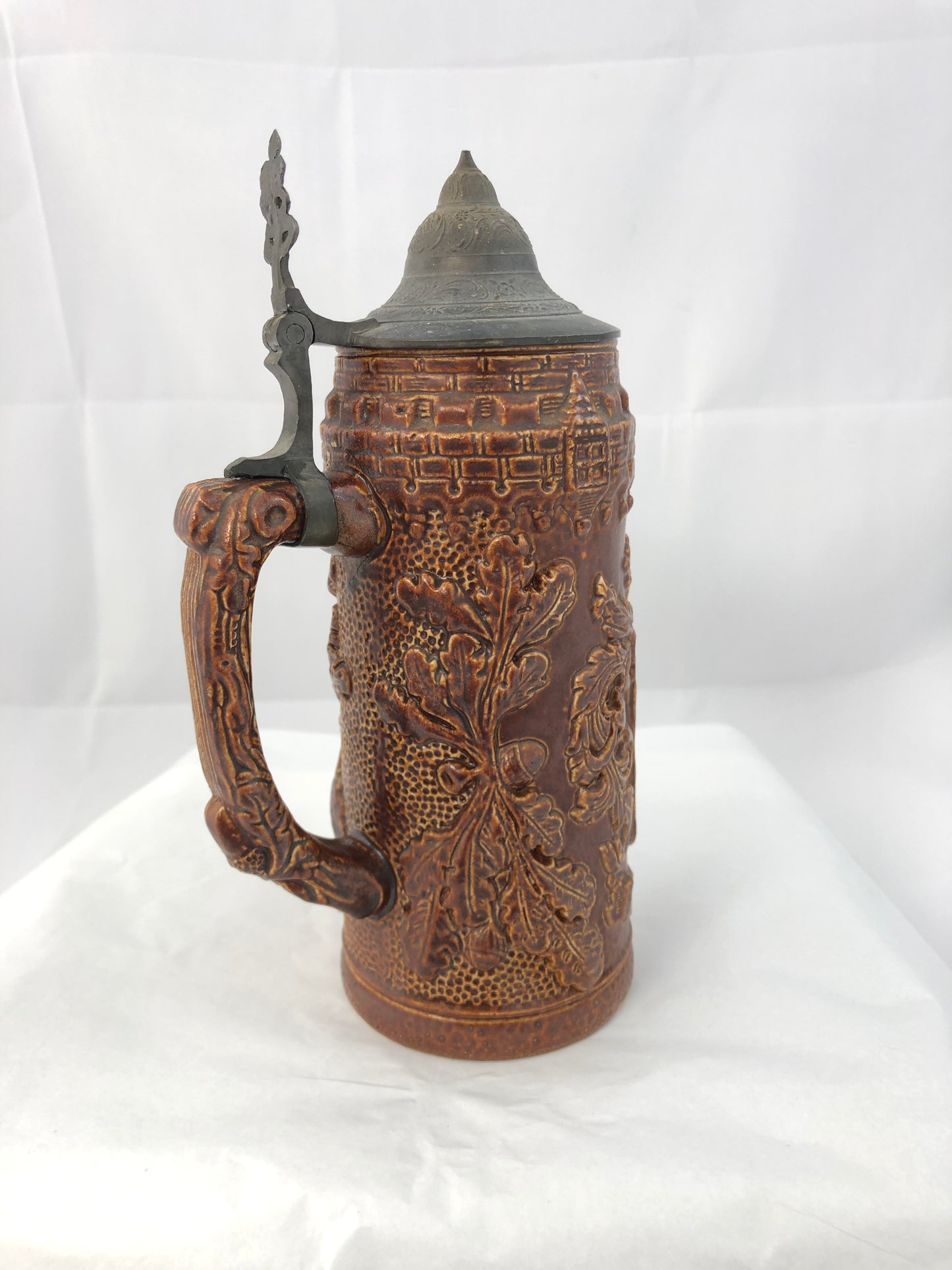 
                  
                    Vintage German Lidded Beer Stein (18610)
                  
                