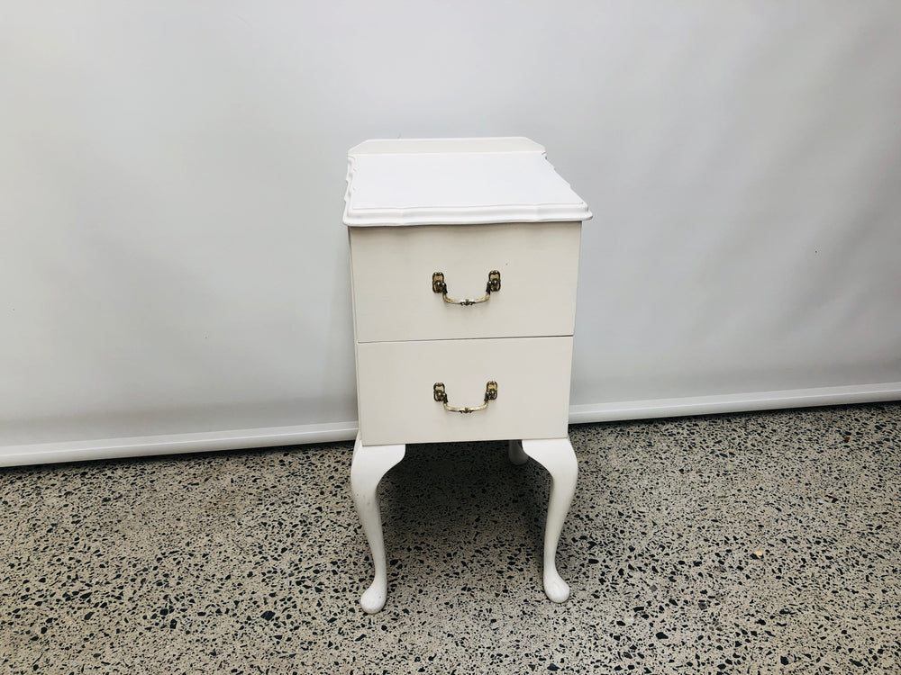 Queen Anne Style Bedside - White  (21763)