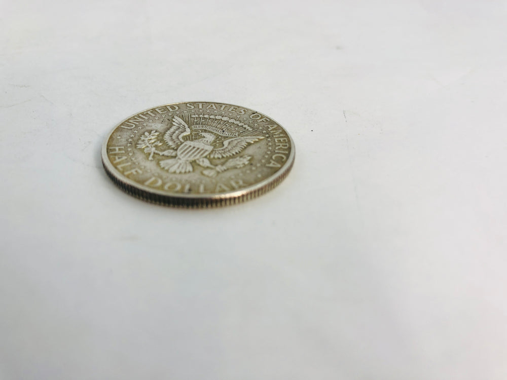 
                  
                    U S 1968 D J F  Kennedy Silver Half Dollar (21733)
                  
                