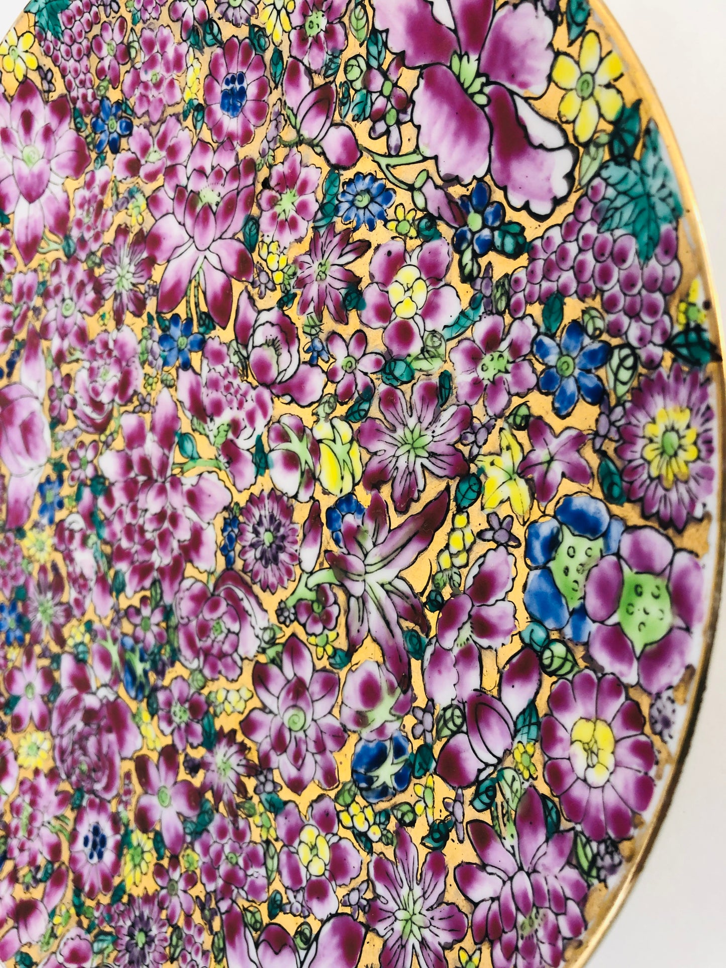 Stunning Large Chinese Plate - Mille Fleur?   (21762)