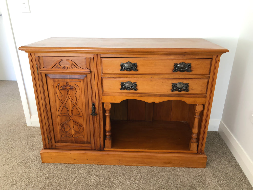 Refurbished Antique SideBoard/Buffet Unit (20191)