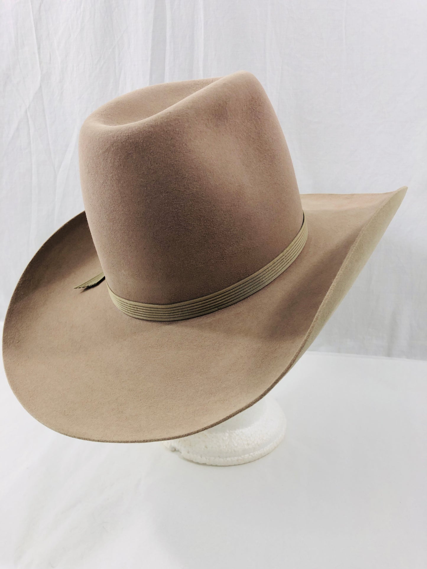 
                  
                    Akubra "Woomera" Flet Hat - Size 54 (20963)
                  
                