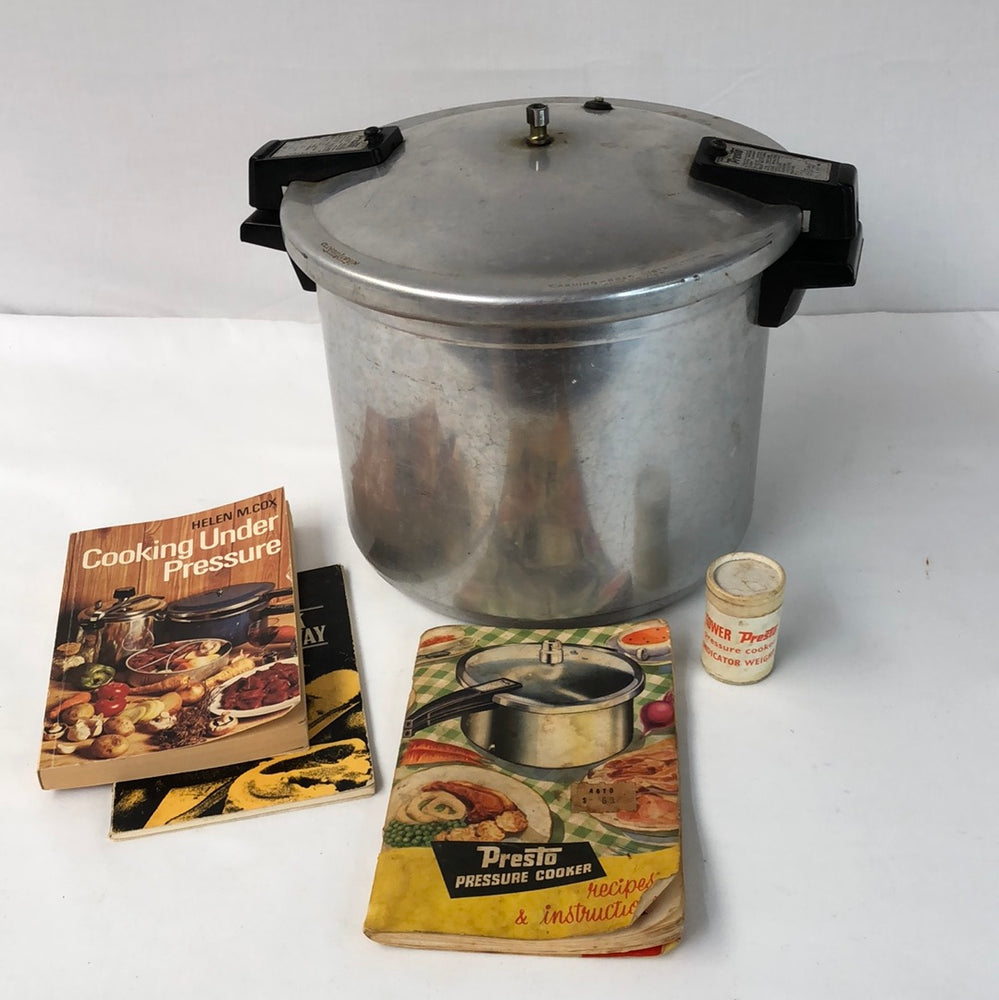 
                  
                    Vintage Presto Pressure Cooker 708B Kitchen Master (17236)
                  
                