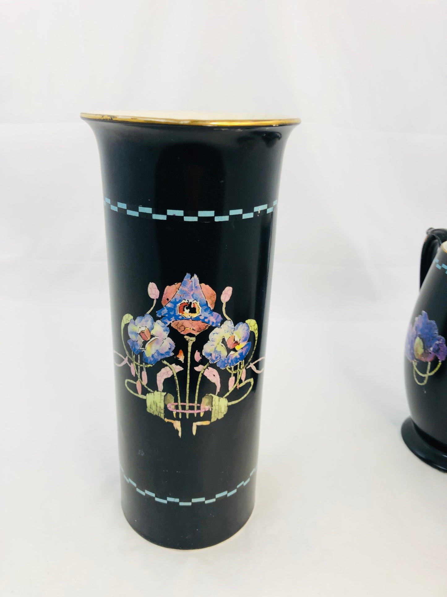 
                  
                    Very Rare Antique Hollinshead & Kirkham -Unicorn Ironstone Ware (21344)
                  
                