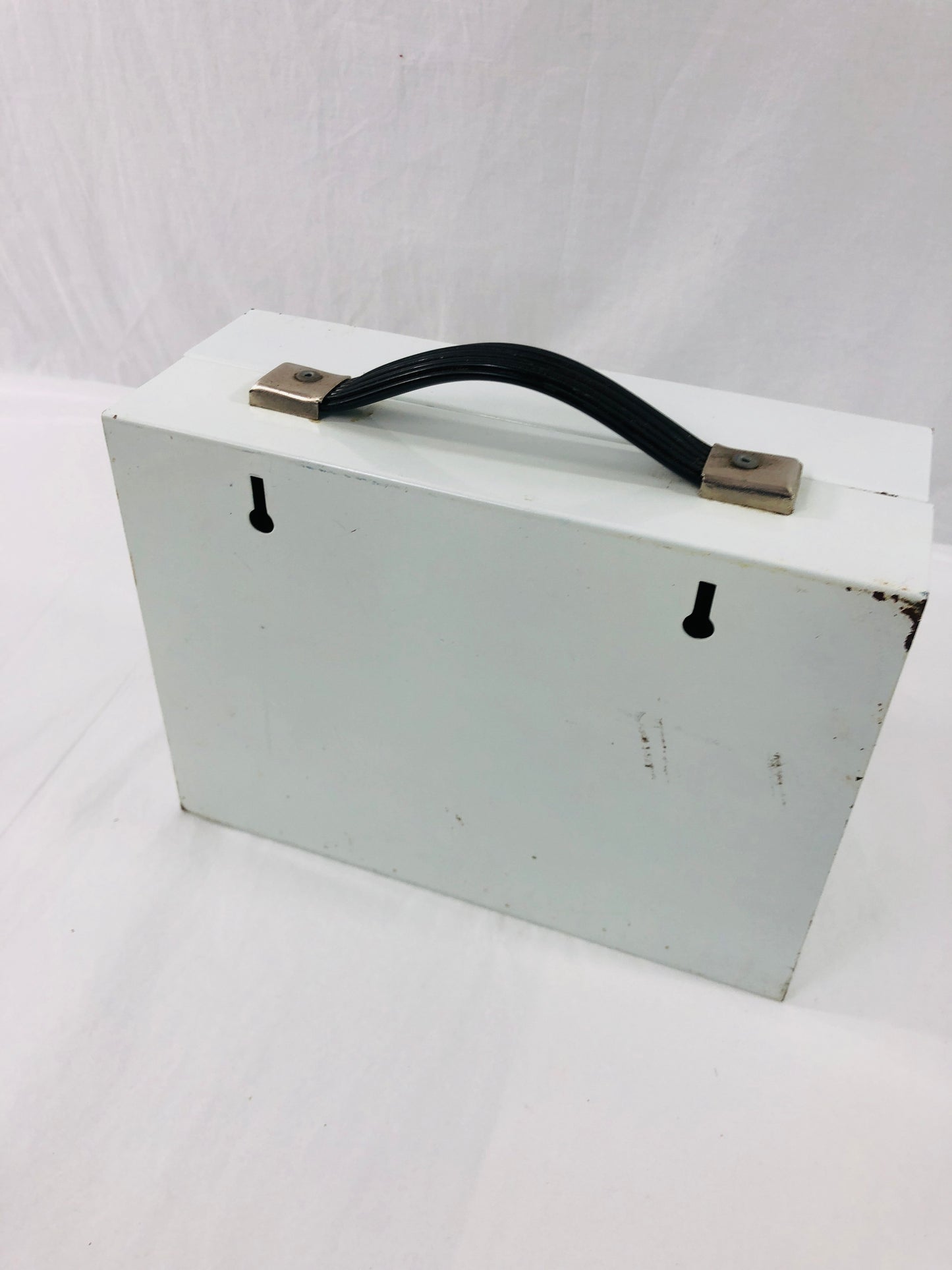 
                  
                    Green Cross Medical Box - Wall Hung (20762)
                  
                