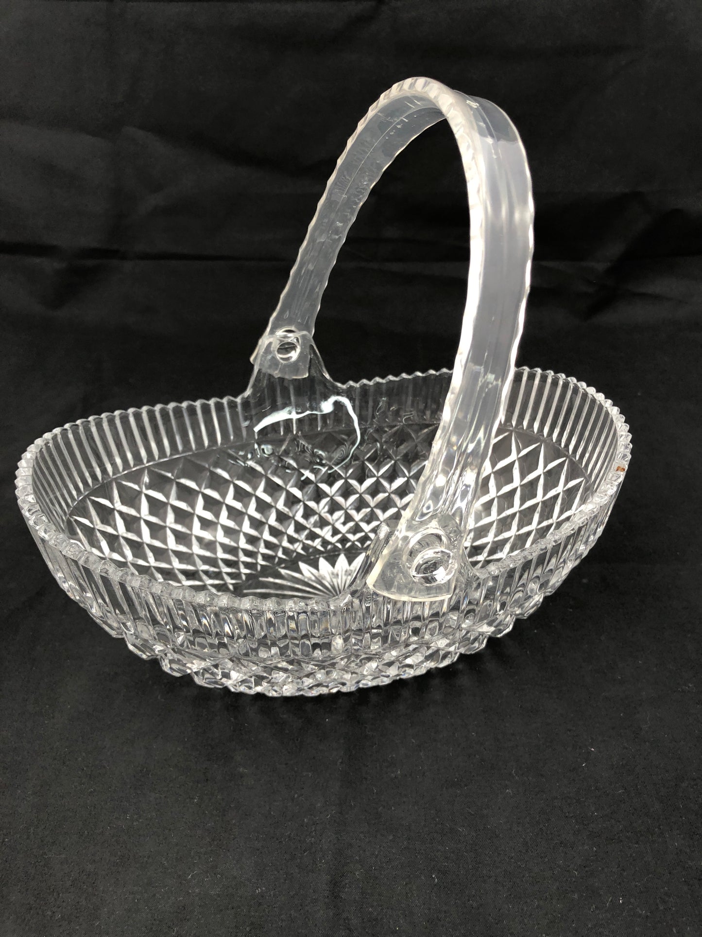 
                  
                    Vintage Glass Basket with Handle (19071)
                  
                