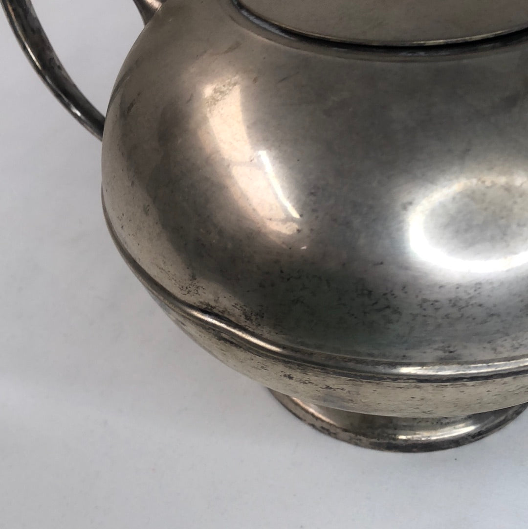 
                  
                    Lancaster Silver Plate Teapot (17088)
                  
                