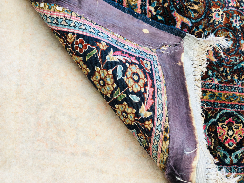 
                  
                    Vintage Silk Rug - Madras (16558)
                  
                