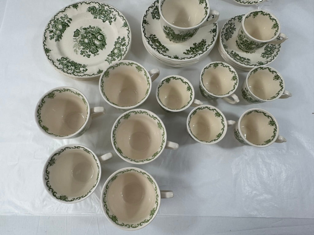 
                  
                    Masons "Fruit Basket" Green 30 piece Tea/Coffee Set  (20012)
                  
                