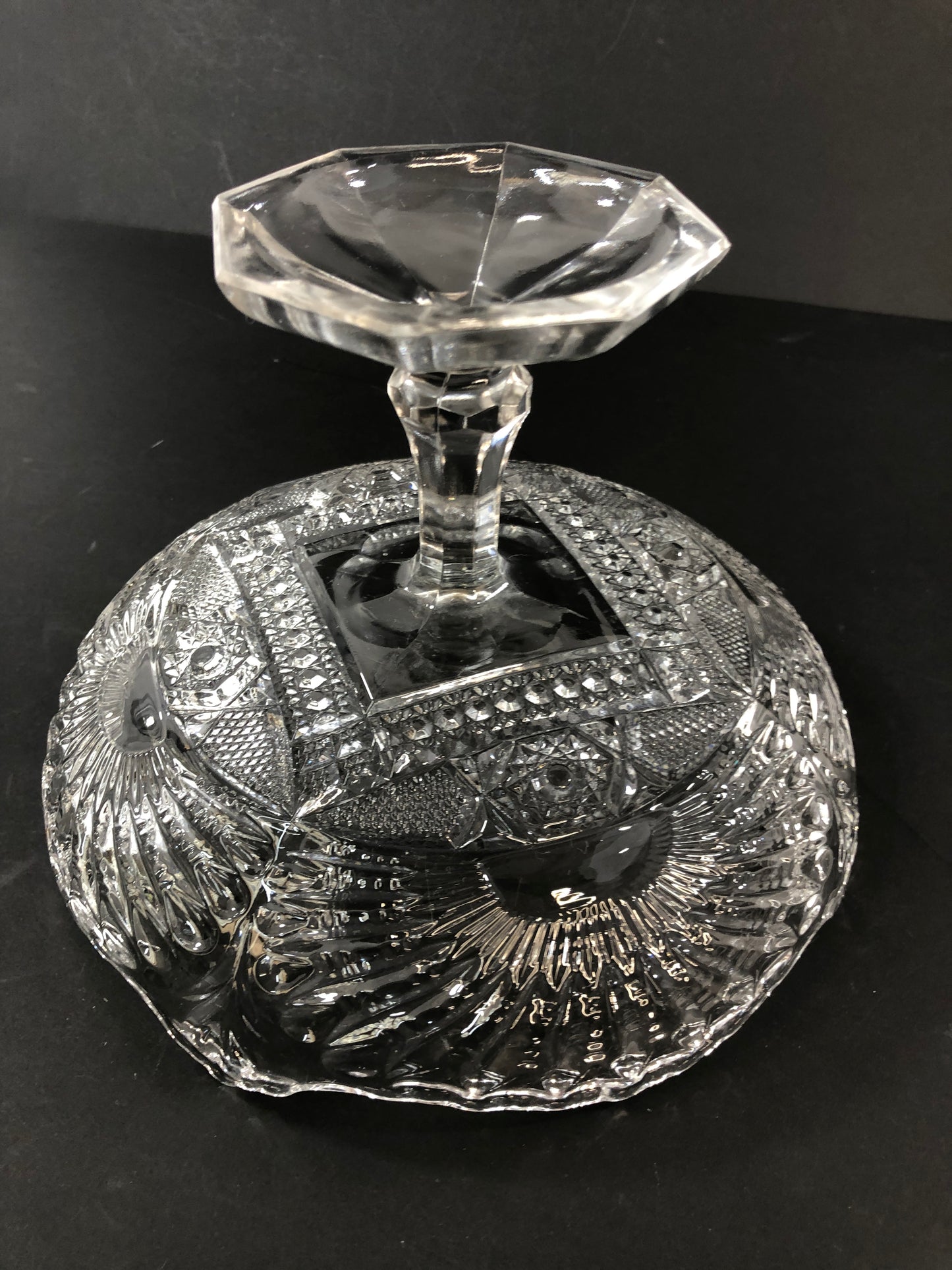 
                  
                    Glass Pedestal Fruit Bowl/Dessert Dish (21383)
                  
                
