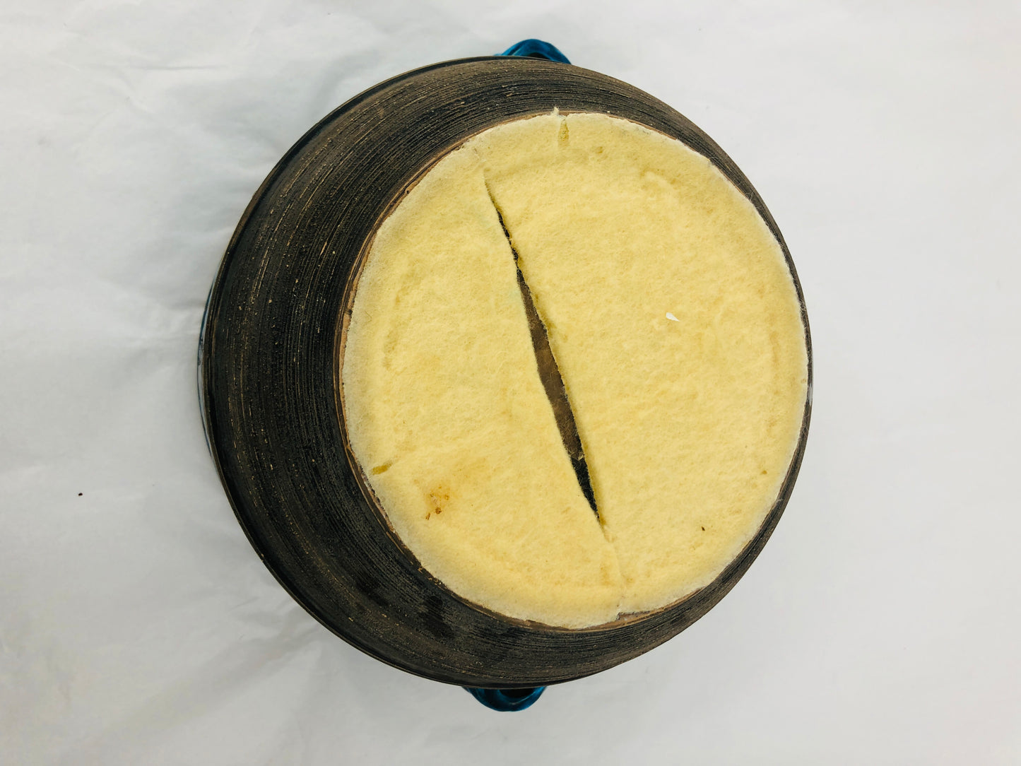 
                  
                    Beautifully Made Pottery Pot (21563)
                  
                